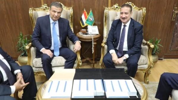 محافظ المنوفية يستقبل رئيس البنك الزراعى المصري ضمن مبادرة «إيد بإيد» لتقديم الدعم للأسر الأكثر احتياجا