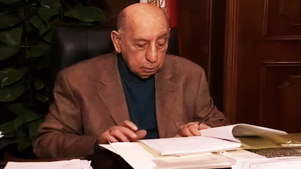 قطوف: حسن عباس زكي المصري الذى أسهم في بناء اقتصاد الإمارات