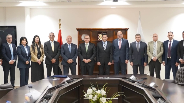 البنك الأهلي يطلق الحملة الوطنية للتوعية بالشمول المالي وينفذ مبادرة «شباب رقمي»