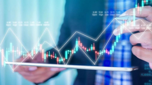 قاموس «First».. ما الفرق بين الاقتصاد المعياري والاقتصاد الموضوعي؟