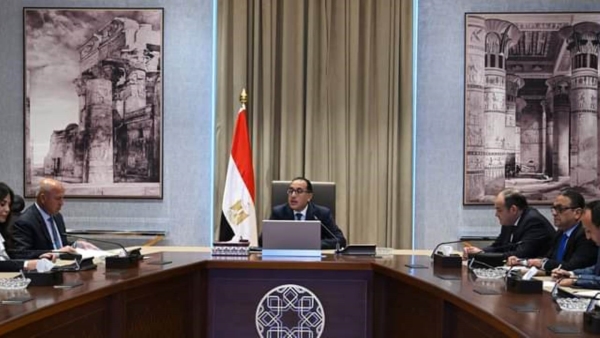 رئيس الوزراء: الجهاز المصرفي يوفر الاحتياجات الدولارية المطلوبة للإفراج عن مختلف البضائع والسلع