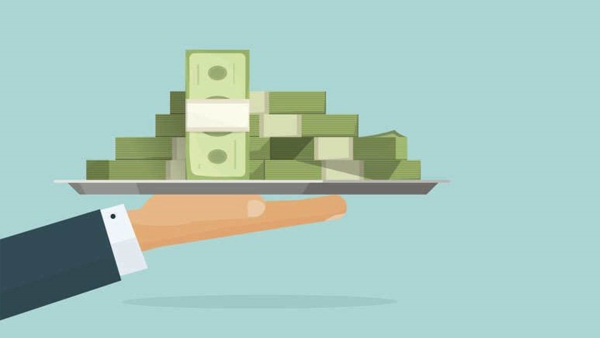 قاموس «First».. ماذا يقصد بالمعروض النقدي؟