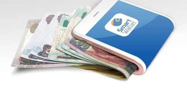 قاموس «First».. ما هى محفظة الهاتف المحمول؟