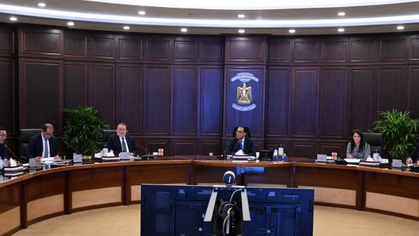 رئيس الوزراء: الاحتياجات الدولارية الرئيسية للدولة مؤمنة ويتم تدبير أي مبالغ لتوفير مستلزمات الإنتاج