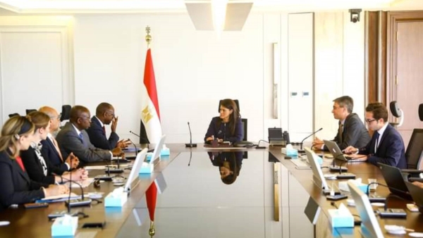 وزيرة التخطيط تبحث مع مؤسسة التمويل الدولية زيادة مشاركة القطاع الخاص في مشروعات تحلية المياه