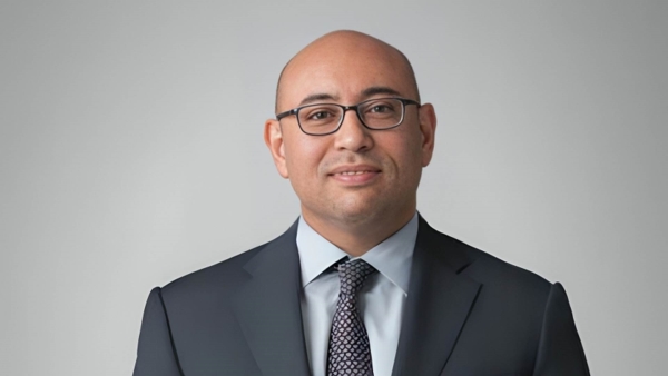 رواد من مصر: أحمد جلال إسماعيل.. قائد الابتكار والاستدامة في قطاع العقارات والتجزئة