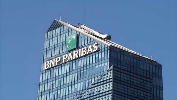 مؤسسات عملاقة: بنك باريبا.. رحلة من الإبداع المالي والتطوير التكنولوجي