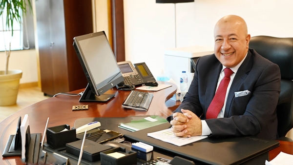 «الأهلي المصري»: محفظة أصول البنك ترتفع إلى 8 تريليون جنيه وتستحوذ على 40% من إجمالي أصول القطاع