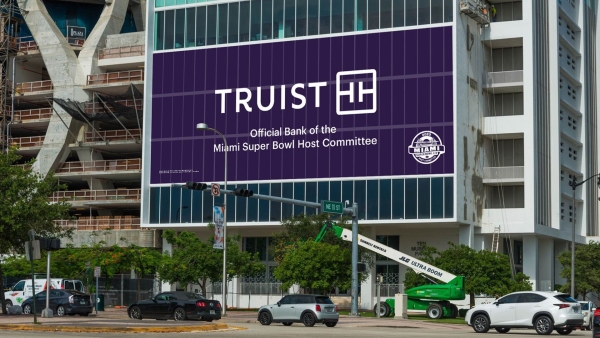 مؤسسات عملاقة: «Truist».. قصة اندماج غيّرت خريطة البنوك الأمريكية