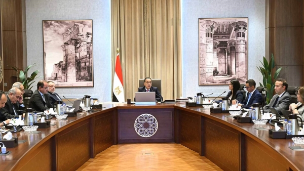 رئيس الوزراء يتابع مستجدات إجراءات تنفيذ برنامج الإصلاح الاقتصادي الذي يتم تنفيذه بالتعاون مع صندوق النقد