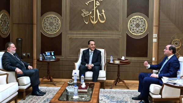 رئيس الوزراء يتابع جهود التنسيق بين السياستين المالية والنقدية بما يسهم في دعم النشاط الاقتصادي