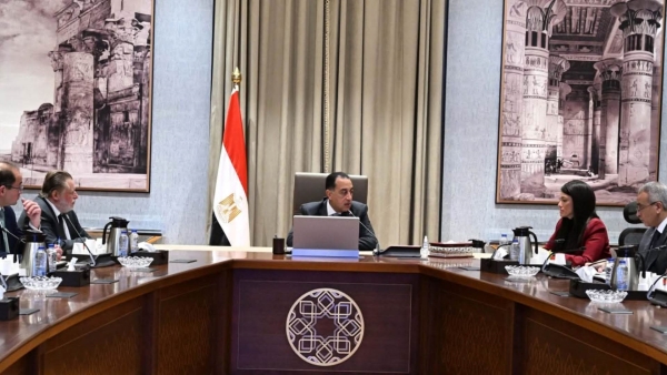 رئيس الوزراء: الحكومة تضع خفض الدين العام والخارجي وتقليل أعباء خدمته هدفًا أساسيًا خلال هذه المرحلة