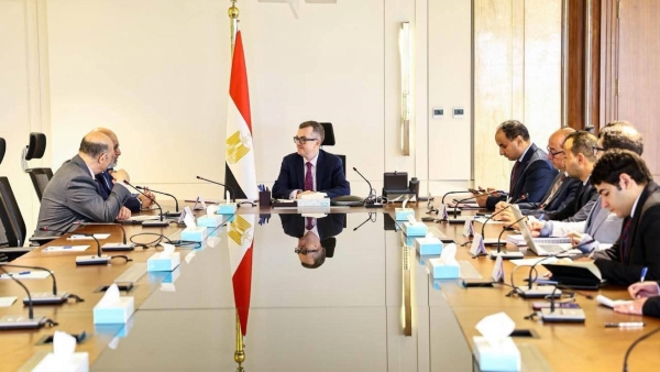 وزير التخطيط والتنمية الاقتصادية يبحث مع البنك الدولي تعميق الشراكة الاستراتيجية ودعم برامج التنمية المحلية