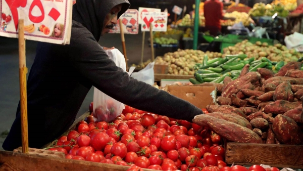 «First Bank» يحلل: نيران الحرب تعدل توقعات المسار الهبوطي للتضخم في مصر