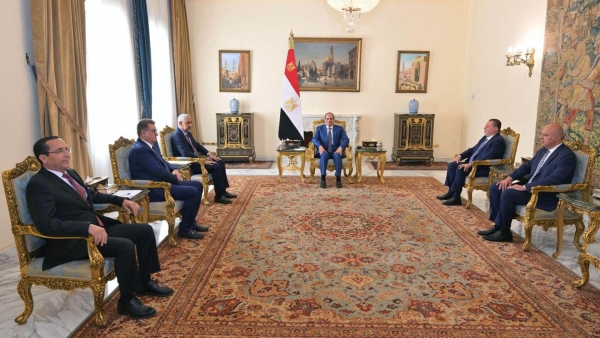 الرئيس السيسي يستقبل رئيس مجموعة بنك التنمية الأفريقي 